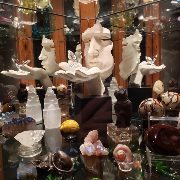 Welcome to the Robin's Nest - Picture 15 of 16